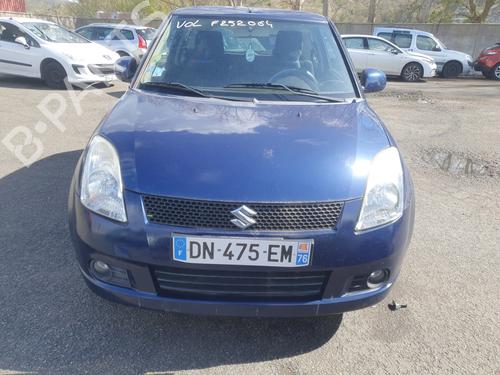 Brugte SUZUKI SWIFT III (MZ, EZ)  1.3 (RS413, ZC11S)  4562268