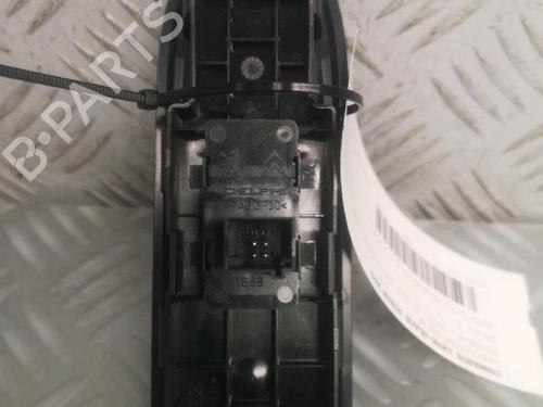 Right front window switch PEUGEOT RCZ 2.0 HDi | BP30068684I26 - Image 2