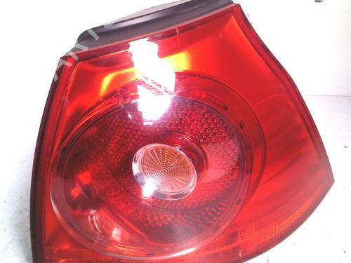 Right taillight VW GOLF V (1K1) 2.0 TDI | BP30075487C35