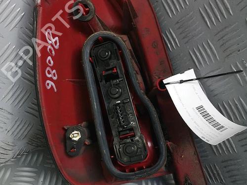 Used Right taillight PEUGEOT 306 Break (7E, N3, N5) 2.0 HDI 90 (90 hp) 30074301