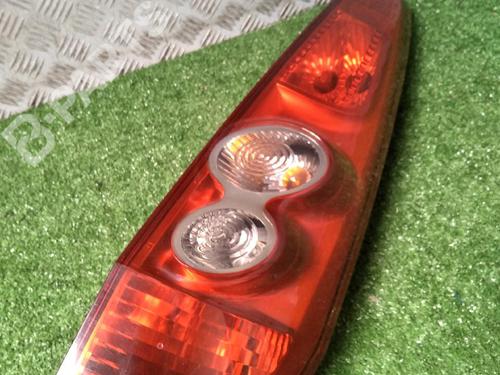 Right taillight FORD FIESTA V (JH_, JD_) 1.4 TDCi | BP11408944C35 