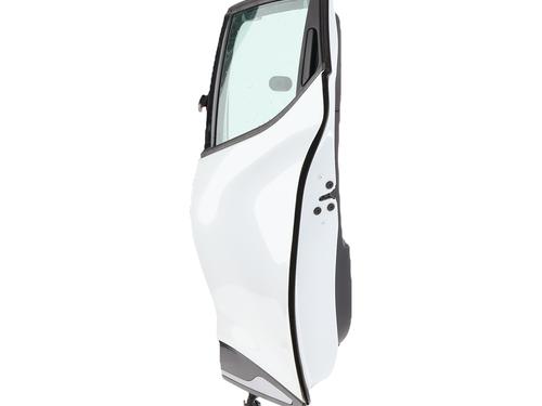 left-rear-door-renault-clio-iv-bh_-2012-2013-2014-2015-2016-2017-2018-2019-2020-2021-37536423 main image