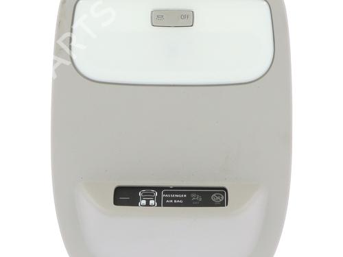 Plafonnier RENAULT TWINGO III (BCM_, BCA_) 1.0 SCe 75 (73 hp) 31146448