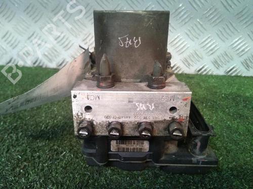 ABS pump TOYOTA COROLLA Verso (ZER_, ZZE12_, R1_) 2.2 D-4D (AUR10_, AUR10R) | BP30073258M43