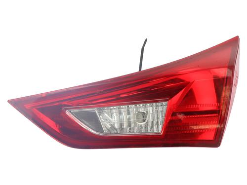 Højre baglygte bagklap TOYOTA AURIS (_E18_) 1.8 Hybrid (ZWE186_, ZWE186R) (136 hp) 30967854