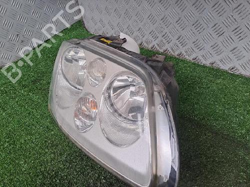Right headlight VW TOURAN (1T1, 1T2) 1.9 TDI | BP23560821C29 