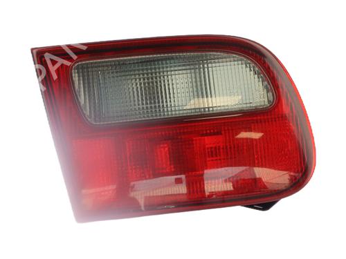 Venstre baglygte bagklap HONDA CRX II (ED, EE) 1.6 i 16V (ED9) (131 hp) 30575394