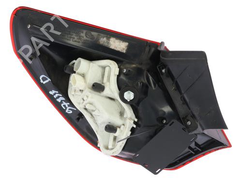 right-taillight-opel-astra-j-p10-2009-2010-2011-2012-2013-2014-2015-2016-31150274 main image