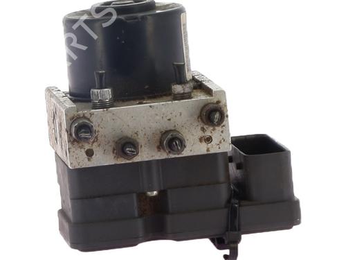 Used ABS pump CITROËN C3 Picasso (SH_) 1.6 HDI 90 (92 hp) 31881589