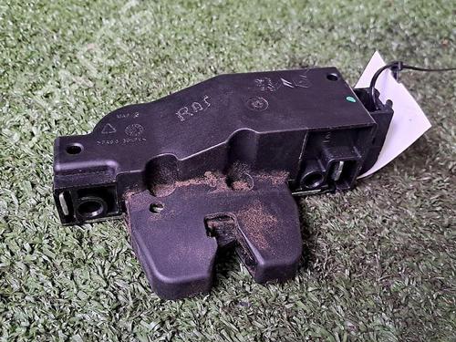 Tailgate lock CITROËN C4 I (LC_) 1.6 HDi | BP30076685C101