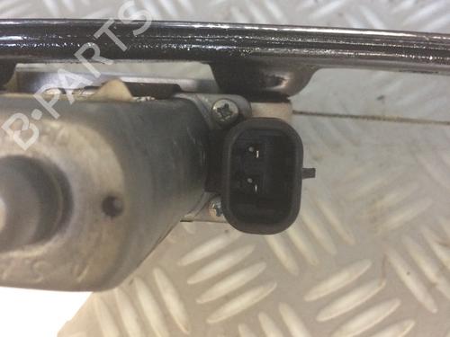 Used Front right window mechanism Front right window mechanism FIAT PUNTO (188_) 1.2 16V 80 (188.233, .235, .253, .255, .333, .353, .639,... (80 hp) 29947668 29947668