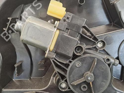 Rudehejsemekanisme Højre foran FORD FIESTA VI (CB1, CCN) 1.4 TDCi | BP30064077C23