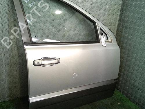 Used Right front door KIA SORENTO I (JC) 2.5 CRDi 4WD (140 hp) 30073566