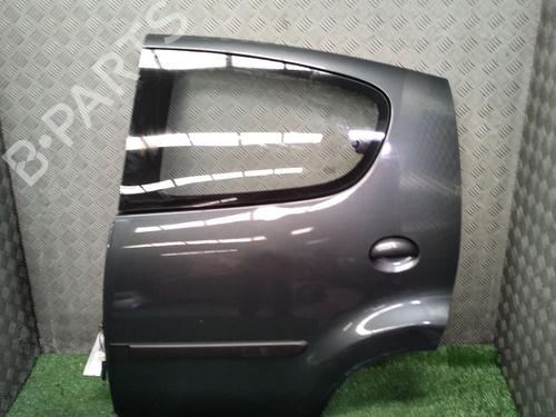 Dør venstre bagtil Dør venstre bagtil PEUGEOT 107 (PM_, PN_) 1.0 (68 hp) 29948387 29948387