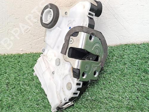 Front right lock TOYOTA YARIS (_P9_) 1.4 D-4D (NLP90_, NLP90R) | BP30064204C97