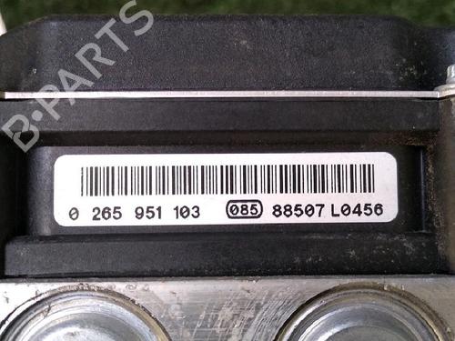 Used ABS pump PEUGEOT 308 I (4A_, 4C_) 1.6 HDi (109 hp) 29951111