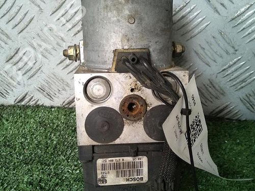 Used ABS pump ABS pump RENAULT CLIO II (BB_, CB_) 1.2 (BB0A, BB0F, BB10, BB1K, BB28, BB2D, BB2H, CB0A,... (58 hp) 30064651 30064651