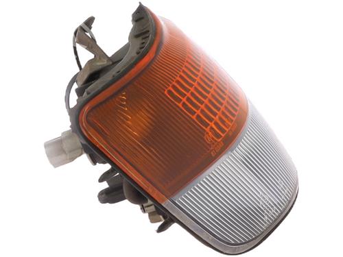 Right front indicator MITSUBISHI PAJERO II (V3_W, V2_W, V4_W, V5_W) 2.8 TD (V46W, V26W) | BP30565073C33 