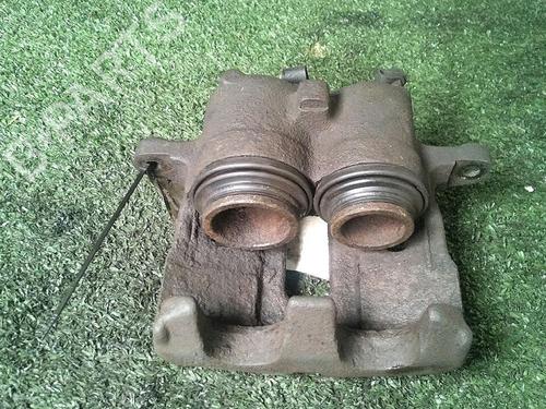 Used Right front brake caliper Right front brake caliper PEUGEOT BOXER Van (230L) 2.5 D (86 hp) 30066825 30066825