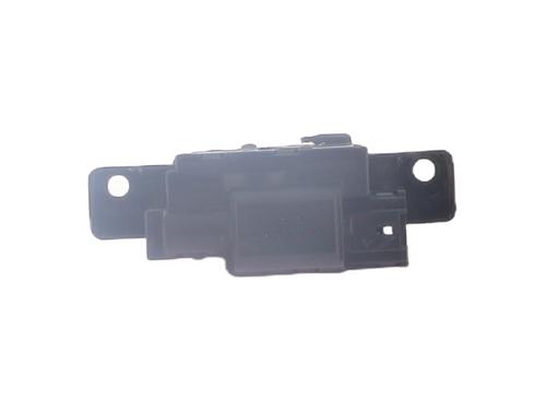 Used Tailgate lock RENAULT CLIO III (BR0/1, CR0/1) 1.5 dCi (C/BR0G, C/BR1G) (68 hp) 30748456