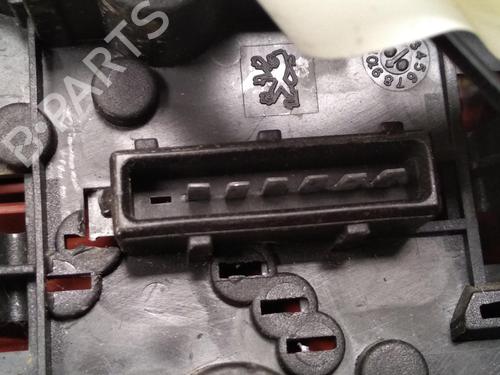 Right taillight PEUGEOT 106 II (1A_, 1C_)  | BP27509489C35 