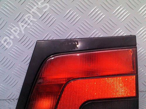 Højre baklys, luke PEUGEOT 806 (221) 2.1 td 12V (109 hp) 30075121