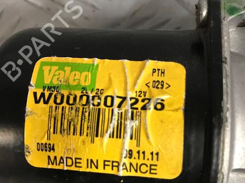 Used Front wiper motor RENAULT MEGANE III Grandtour (KZ0/1) 1.5 dCi (KZ0C, KZ1A) (90 hp) 30074576