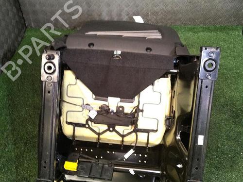 Right front seat RENAULT CAPTUR I (J5_, H5_) 0.9 TCe 90 | BP29952794C16  - Image 12