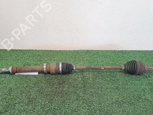 Used Right front driveshaft Right front driveshaft RENAULT CLIO III (BR0/1, CR0/1) 1.2 16V (BR02, BR0J, BR11, CR02, CR0J, CR11) (75 hp) 29947155 29947155