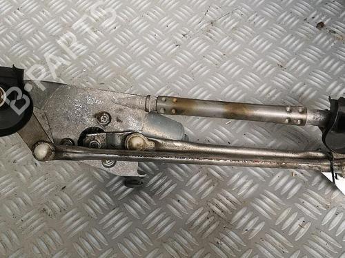 Used Front wiper motor TOYOTA YARIS (_P9_) 1.4 D-4D (NLP90_, NLP90R) (90 hp) 30070221