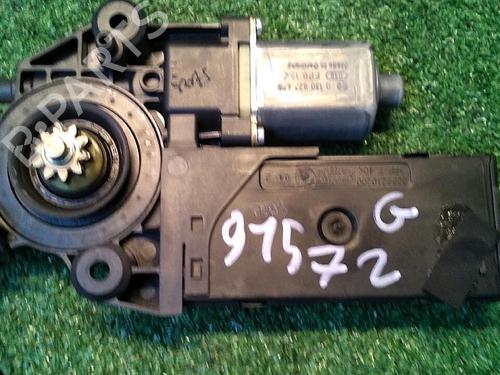 Left front window motor RENAULT SCÉNIC III (JZ0/1_) 1.6 dCi (JZ00, JZ12) | BP30071677E21