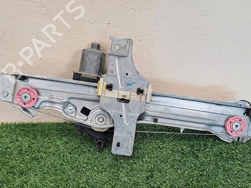 Rudehejsemekanisme venstre bagtil PEUGEOT 208 I (CA_, CC_) 1.6 BlueHDi 100 (100 hp) 30064037