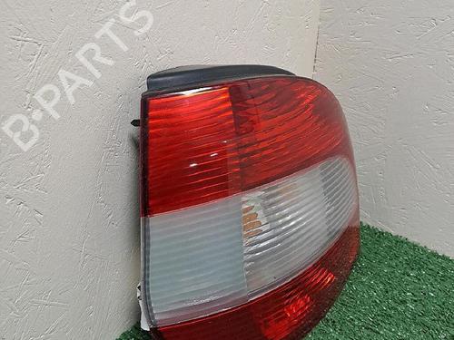 Używane Lampa tylna lewa RENAULT SCÉNIC I MPV (JA0/1_, FA0_) 1.6 (JA00, JA16, JA15, JA19, JA1V, JA2B, JA2C, JA0B,... (107 hp) 30063786