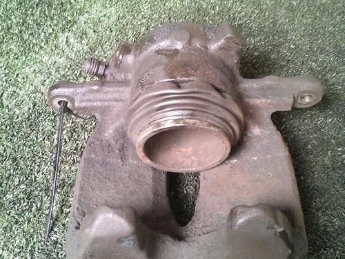 Used Left front brake caliper PEUGEOT 807 (EB_) 2.0 HDI (136 hp) 30066938