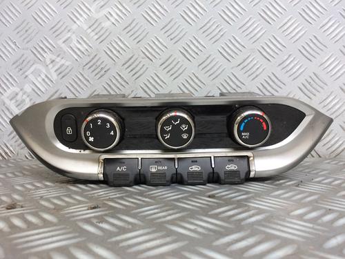 Used Climate control KIA RIO III (UB) 1.1 CRDi (75 hp) 21635184
