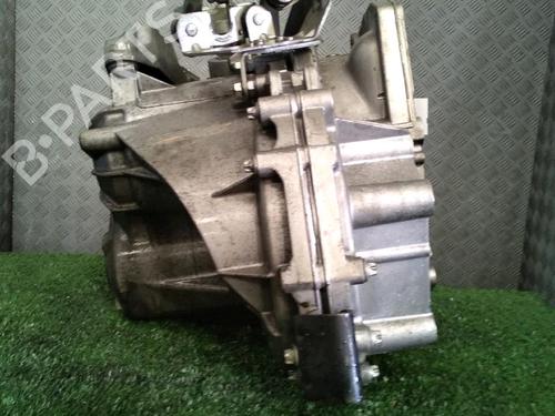 Gearbox MERCEDES-BENZ A-CLASS (W168) A 170 CDI (168.009, 168.109) | BP24137433M3 
