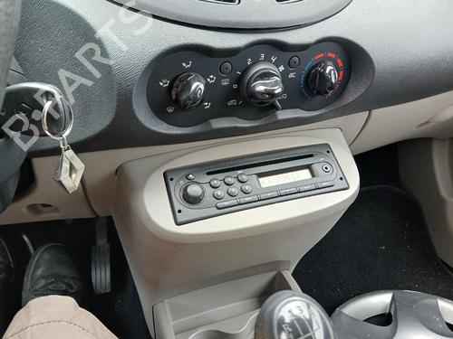 Switch RENAULT TWINGO II (CN0_) 1.2 16V (CN0K, CN0V, CN0A) | BP38628690I30 - Image 9