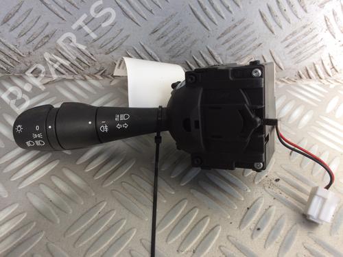 Used Headlight switch RENAULT TRAFIC III Van (FG_) 1.6 dCi 95 (FGMJ, FGMR) (95 hp) 21635193