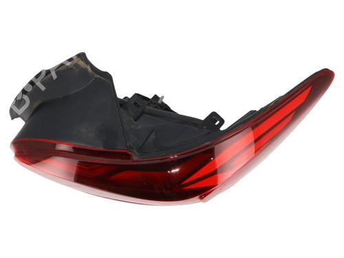 right-taillight-dacia-sandero-iii-2021-39897168 main image