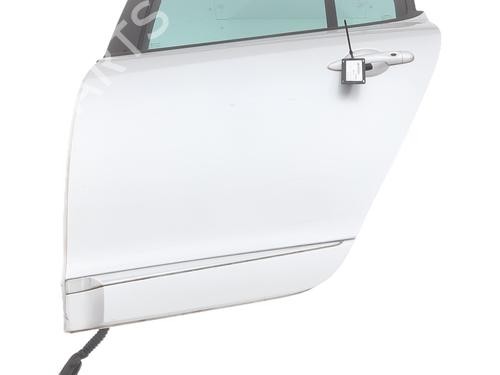 left-rear-door-renault-megane-iv-hatchback-b9amn_-2015-38287851 main image