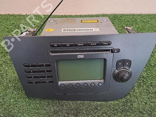 Radio SEAT LEON (1P1) 1.9 TDI | BP30063992E6