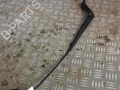 Used Front windshield wiper arm VW SHARAN (7M8, 7M9, 7M6) 1.9 TDI (115 hp) 14546112