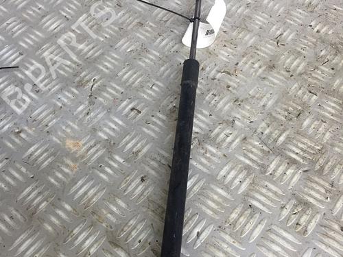 Used Tailgate lift support FORD FIESTA VI (CB1, CCN) 1.4 TDCi (68 hp) 30072590