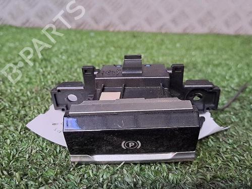 Switch CITROËN C4 Picasso II 1.6 BlueHDi 120 | BP31337044I30 