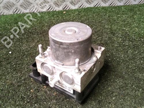 Used ABS pump RENAULT CLIO II (BB_, CB_) 1.5 dCi (B/CB07) (65 hp) 17158226