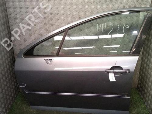 Used Left front door Left front door PEUGEOT 407 (6D_) 2.0 HDi (6DRHRH) (140 hp) 29952407 29952407