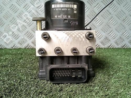 ABS Bremseaggregat PEUGEOT 206 CC (2D) 1.6 16V (2DNFUF, 2DNFUR) (109 hp) 30076044