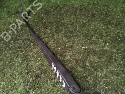 Front windshield wiper arm SUZUKI SWIFT III (MZ, EZ) 1.3 (RS413, ZC11S) | BP30072201C143 