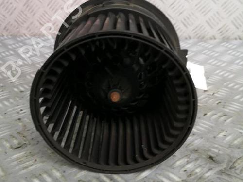 Used Heater blower motor Heater blower motor RENAULT CLIO III Hatchback Van (SB_, SR_) 1.5 dCi (SR1H) (88 hp) 30069353 30069353