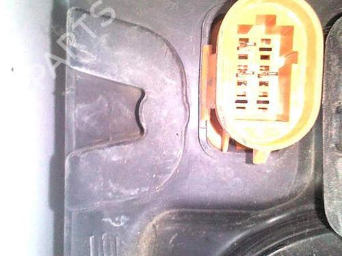 Left headlight RENAULT SCÉNIC I MPV (JA0/1_, FA0_) 1.9 dCi RX4 | BP30075587C28